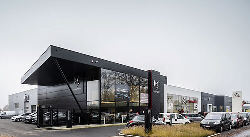 Toonzalen, Winkels & Garages 01