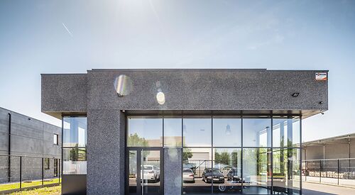 Bedrijfsgebouw 22