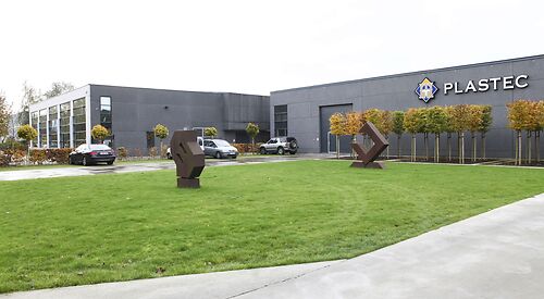 Bedrijfsgebouw 36