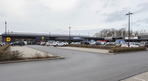 Toonzalen, Winkels & Garages 20