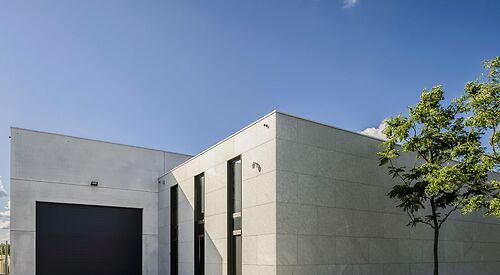 Bedrijfsgebouw 02